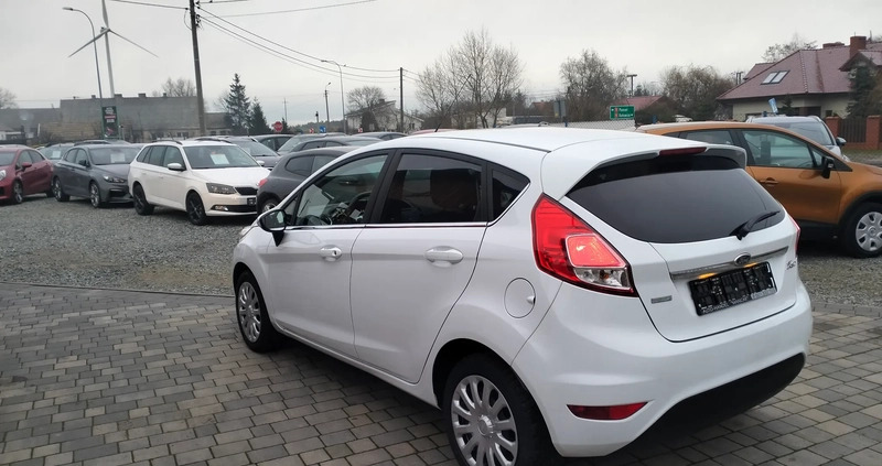 Ford Fiesta cena 24900 przebieg: 150668, rok produkcji 2015 z Odolanów małe 529